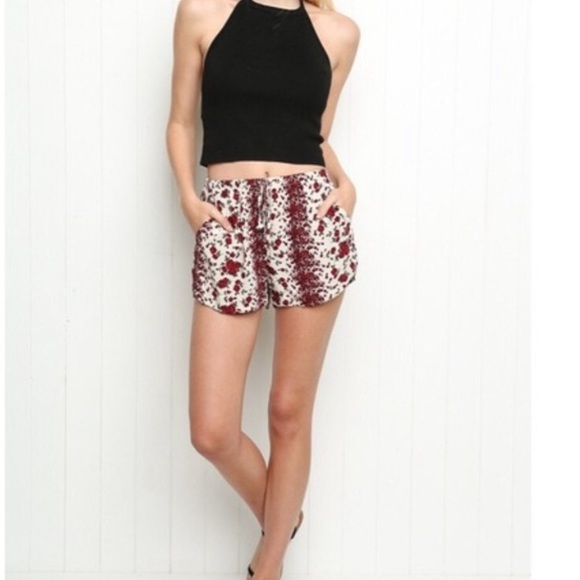 Brandy Melville Rose Shorts - Picture 1 of 6